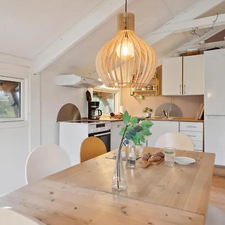 3 Bedroom Beautiful In Samso Сasa de vacaciones