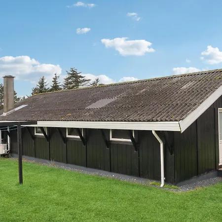 3 Bedroom Beautiful In Samso Tanderup