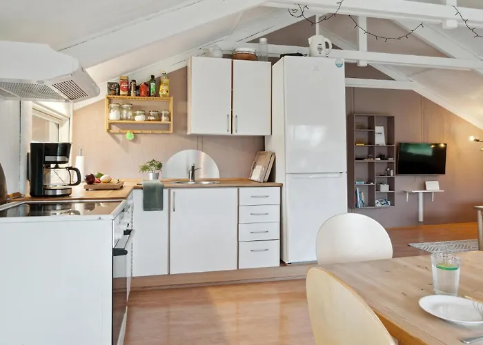 3 Bedroom Beautiful In Samso *